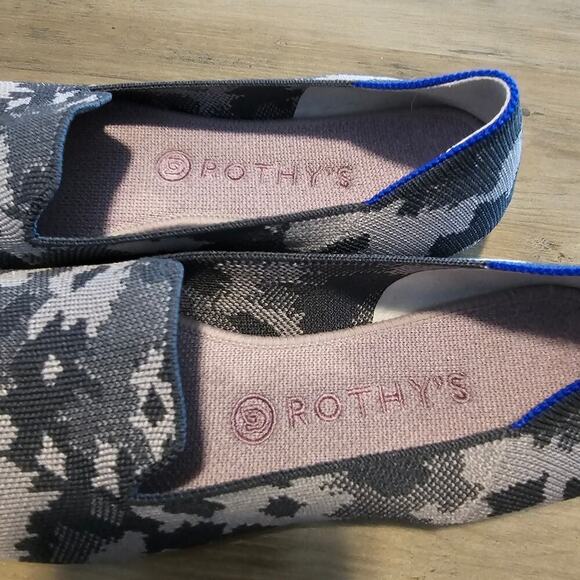 Rothy's Botanicamo Gray Loafers Women Size 9.5 Floral Camo Flats Slip On Casual - Picture 3 of 7